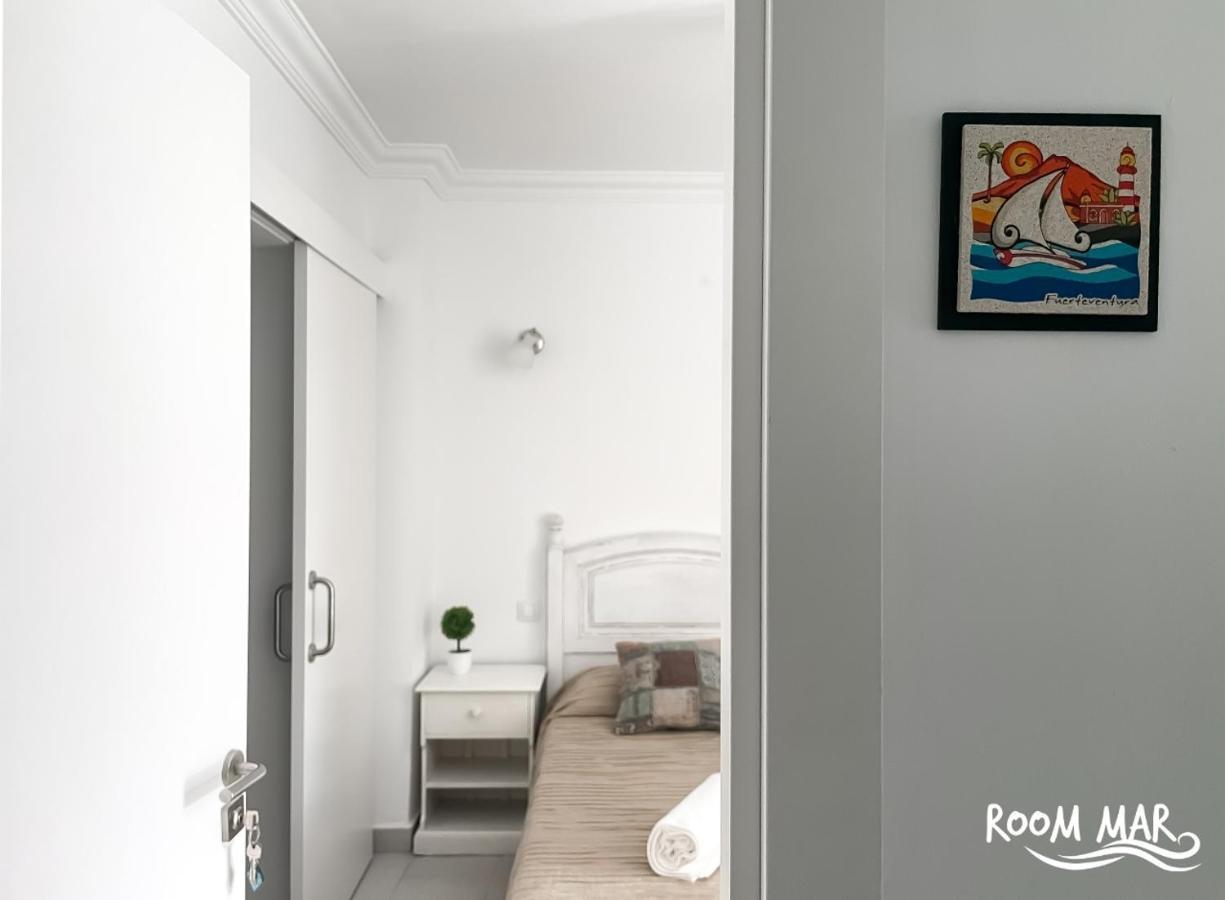 Room Mar Wifi Free , Private Bathroom And Terrace Corralejo Luaran gambar